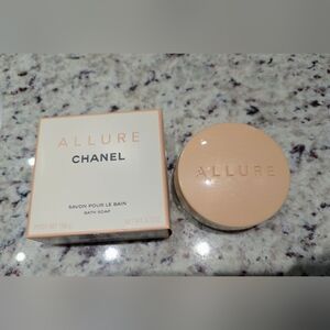 CHANEL Allure Bath Soap - Soft Peach 150g